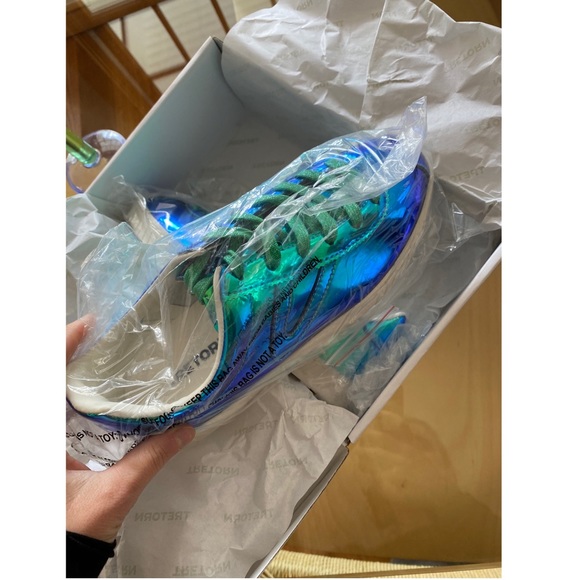 Brand New Iridescent Blue Low Sneakers - Picture 5 of 7